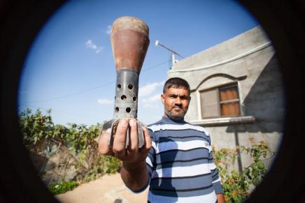 Tank shell fired at Kuzaa residents during Operation Cast Lead 